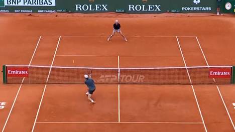 Jannik Sinner ist aktuell kaum zu stoppen. Auch bei seinem Comeback auf Sand lässt der Italiener fast nichts anbrennen.