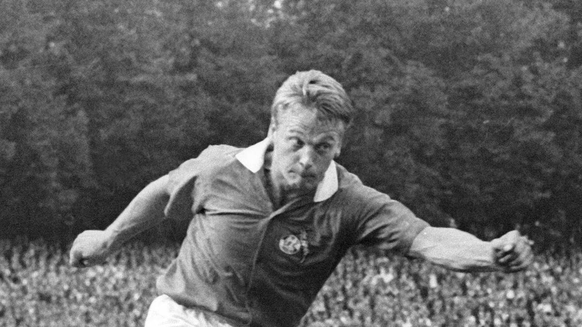 Der erste Fünferpacker der Bundesliga-Geschichte ist ein Kölner. Thielen erzielt am 7. Dezember 1963 beim 5:1 seines 1. FC Köln gegen den 1. FC Kaiserslautern alle Tore der Geißböcke