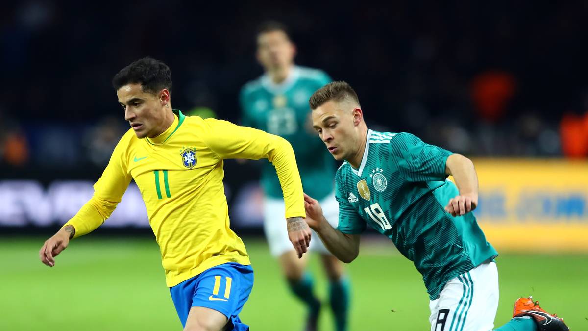 JOSHUA KIMMICH: Der Rechtsverteidiger hatte mit Philippe Coutinho einen überragenden Gegenspieler, der ihn mehrfach alt aussehen ließ. Engagiert wie immer, sogar mit einer Kopfballchance (36.). In der zweiten Halbzeit defensiv etwas sicherer. Fühlte sich im Zusammenspiel mit Brandt wohler als mit Goretzka. SPORT1-Note: 4