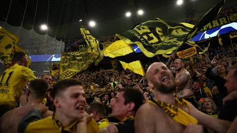 Der BVB feiert in Paris