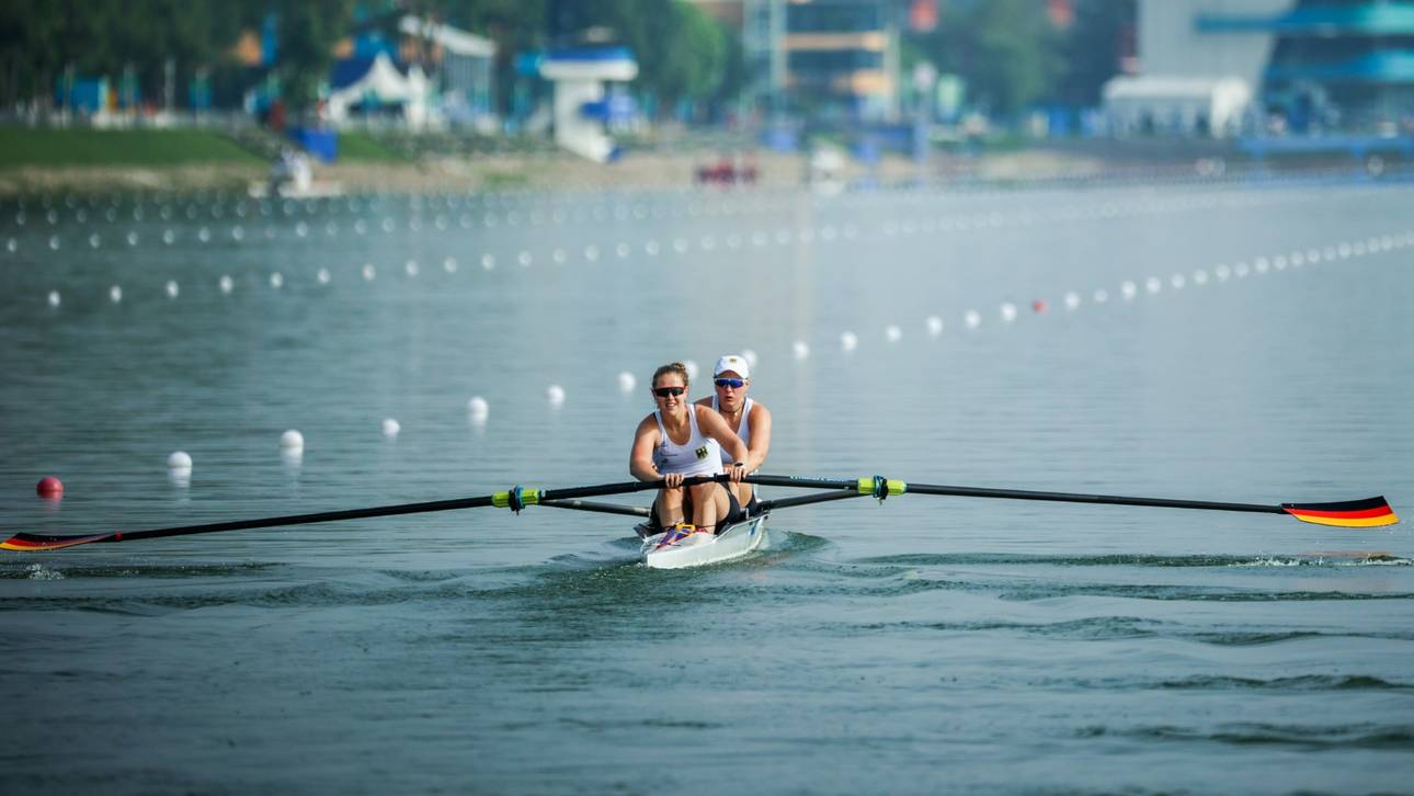 Deutsche Ruderboote starten stark