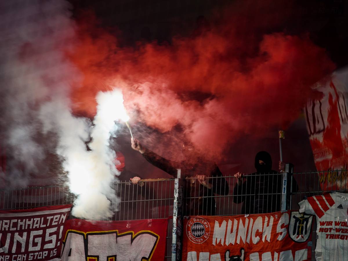 Fc Bayern Ultras Attackieren Geburtstagsfeier Von 1860 Munchen Fans