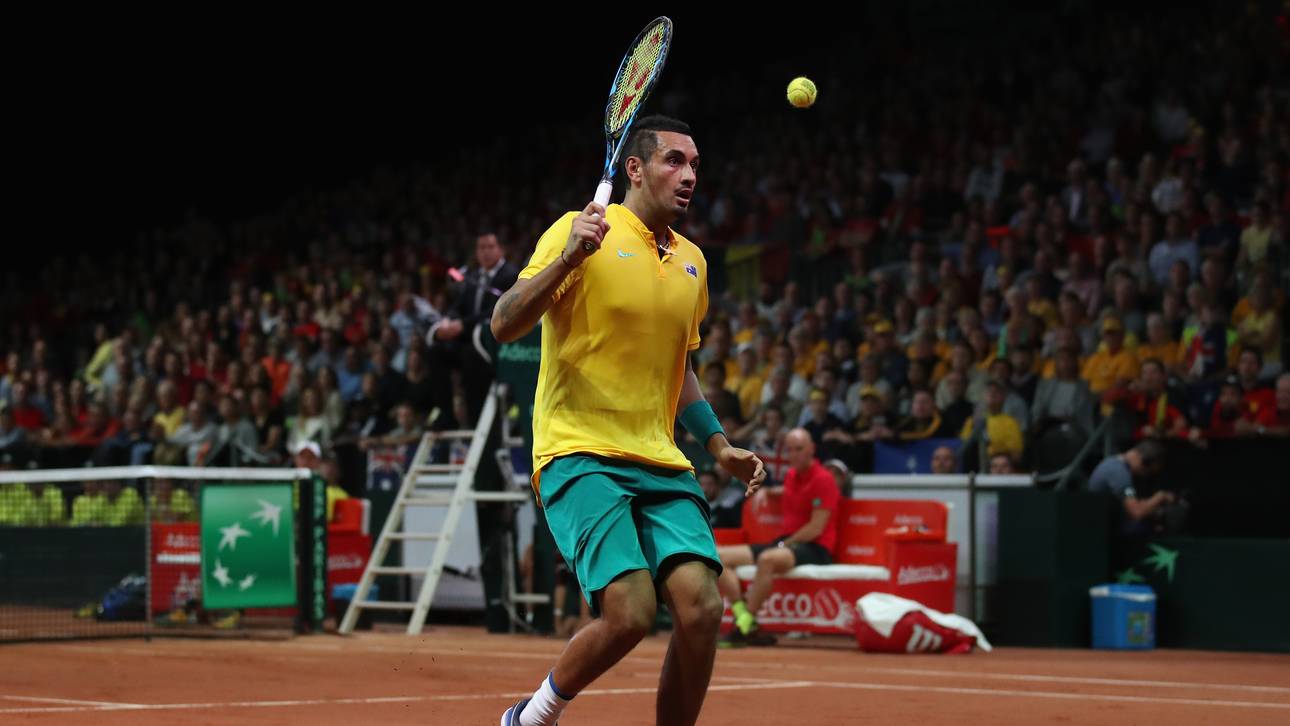 Spannung in Davis-Cup-Halbfinals