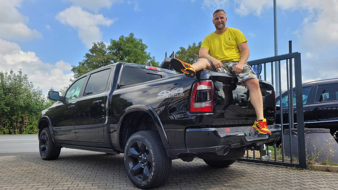 Eastside Motors – Folge 9 I ab 6