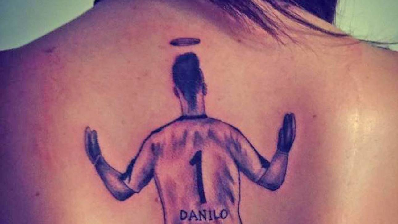 Tattoo zu Ehren von Chape-Keeper