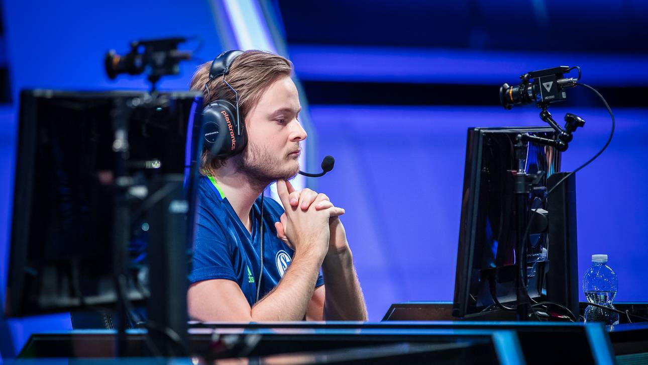 Schalke 04 droht Absturz