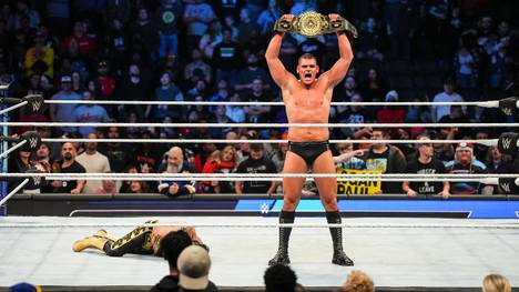 Gunther besiegte bei WWE SmackDown Rey Mysterio