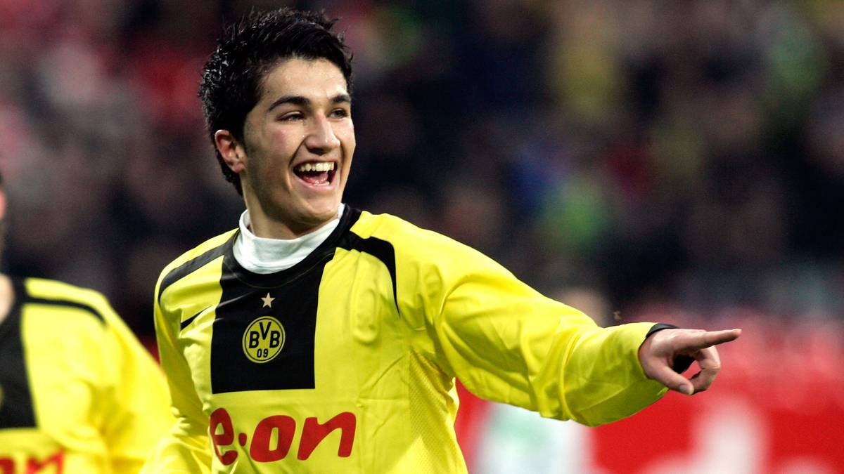 Platz 1: Nuri Sahin - Tor für den BVB gegen Nürnberg am 26. November 2005; 17 Jahre, 2 Monate, 21 Tage