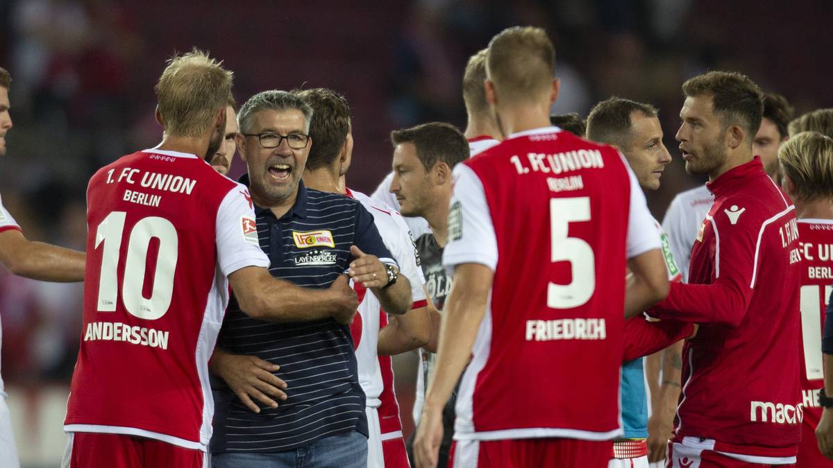 URS FISCHER/1. FC UNION BERLIN: Der Schweizer Erfolgscoach feiert seine Premiere im deutschen Oberhaus, da Fischer zuvor nur in der 2. Liga tätig war sowie in der Super League mit dem FC Basel (2 Meisterschaften)