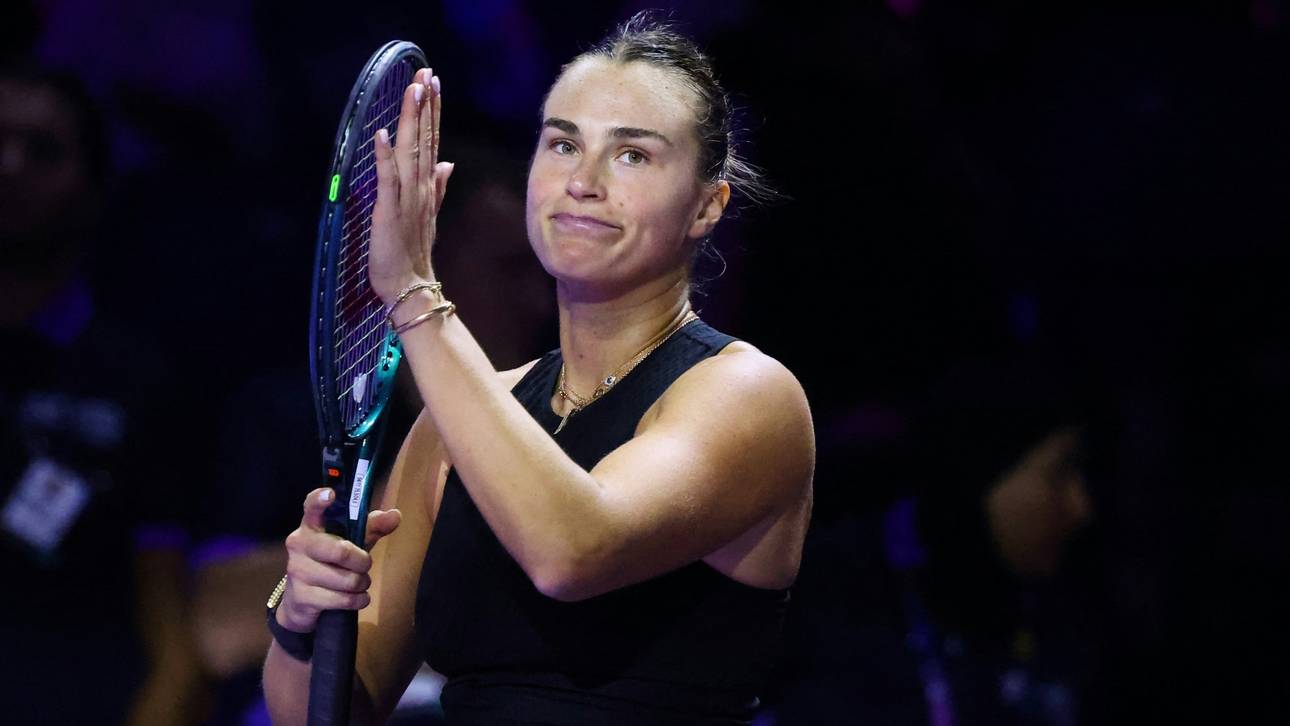 Sabalenka beendet Jahr an der Spitze