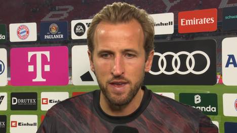 Harry Kane, Stürmer des FC Bayern München, lobt die Entwicklung der Mannschaft im Vergleich zur letzten Saison und spricht über Neuzugänge.