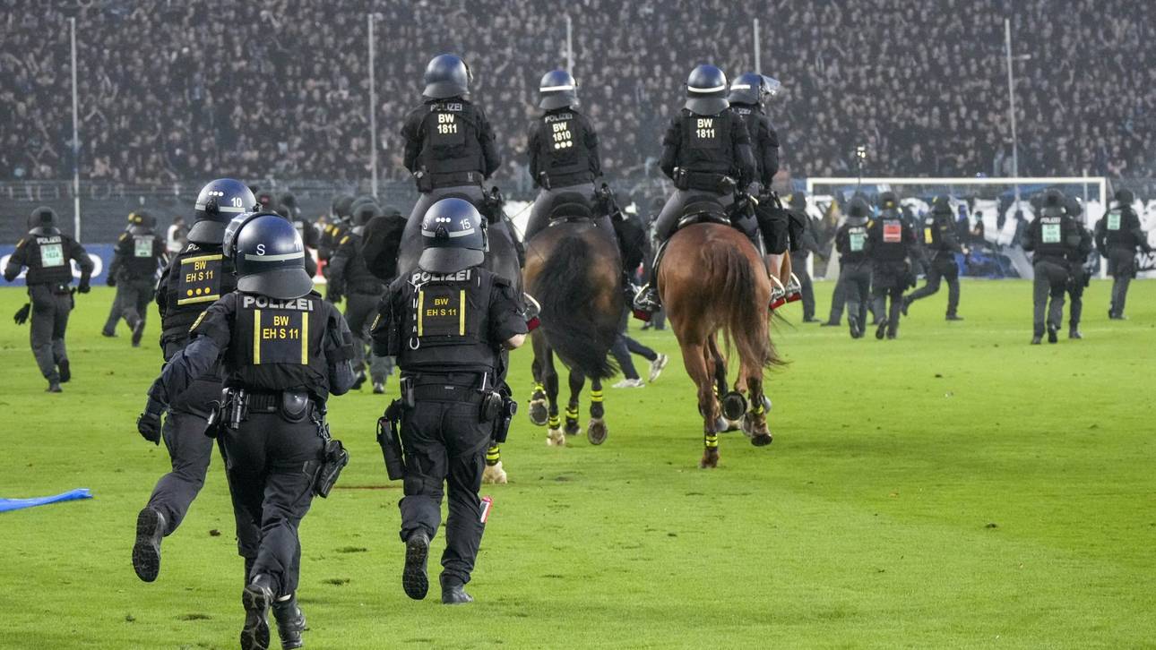 Nach Ausschreitungen: FCK siegt in der Verlängerung