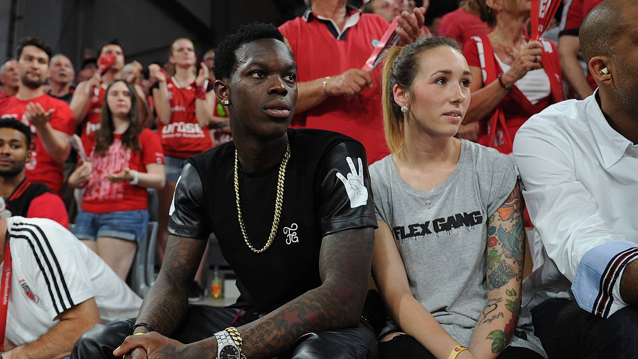 Schröder ätzt gegen den FC Bayern