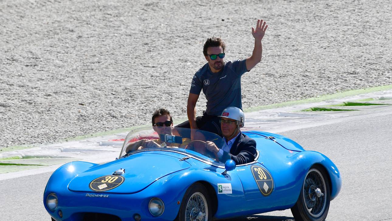 Alonso: Panne bei Fahrerparade