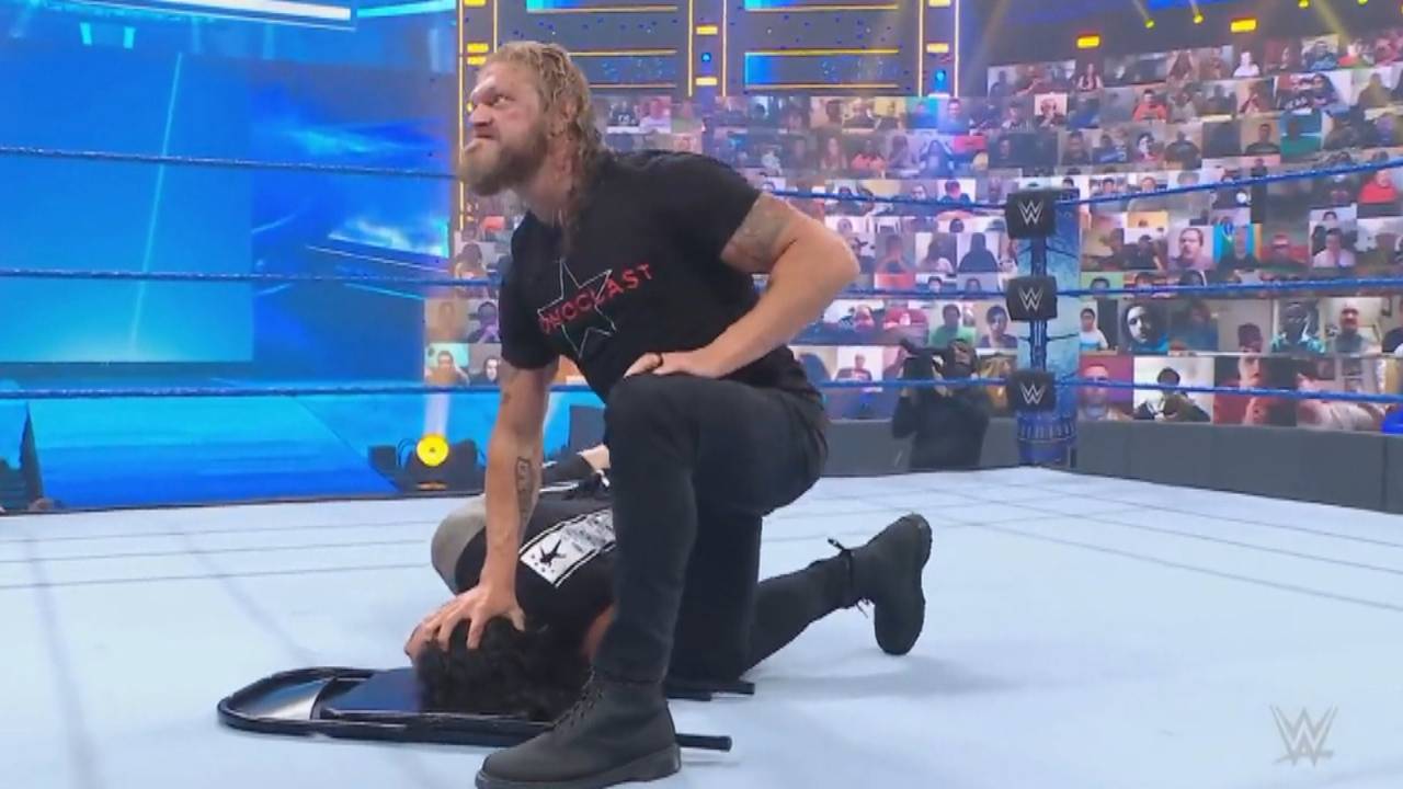 WWE SmackDown: So lief die Comeback-Attacke von Edge auf Roman Reigns