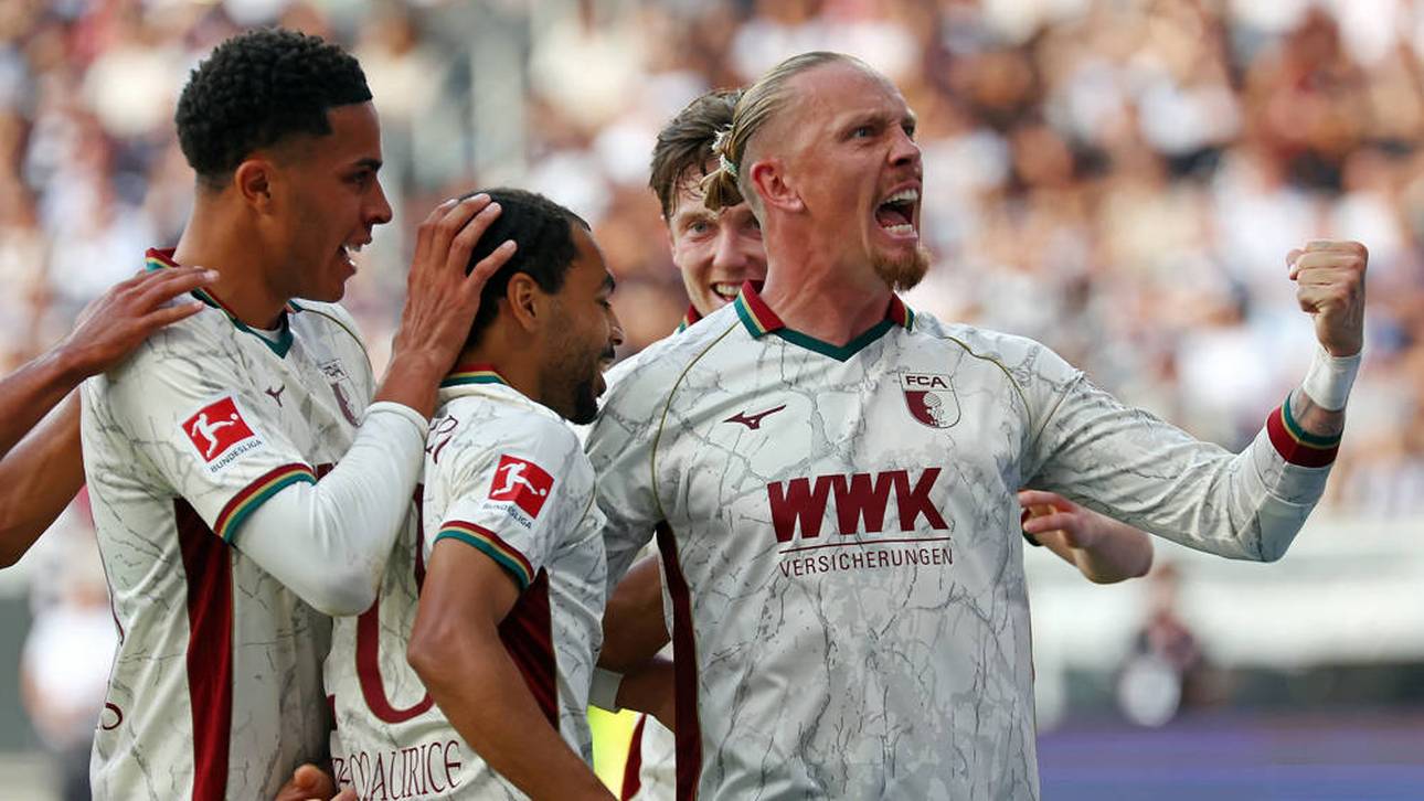 Der FC Augsburg ist erstmals in seiner Bundesligageschichte Tabellenführer