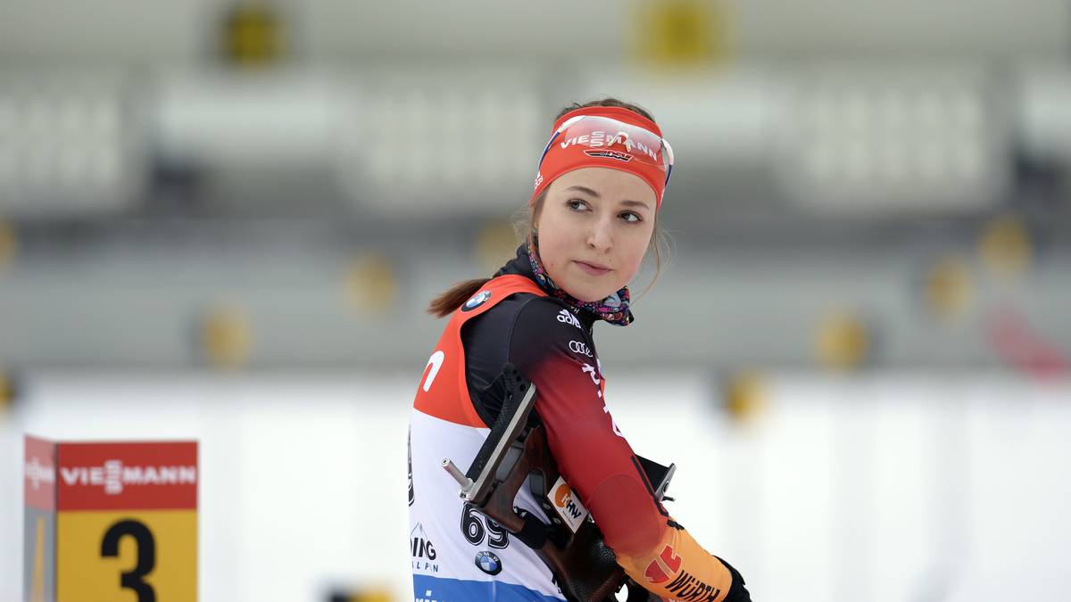 Für Luise Kummer ist bereits die WM-Nominierung in ihrer ersten Weltcup-Saison ein großer Erfolg. Ihre Stärke liegt am Schießstand, denn läuferisch kann die 21-Jährige noch nicht mit der Weltspitze mithalten. Ob und wann Kummer bei der WM zum Einsatz kommt, steht noch nicht fest.