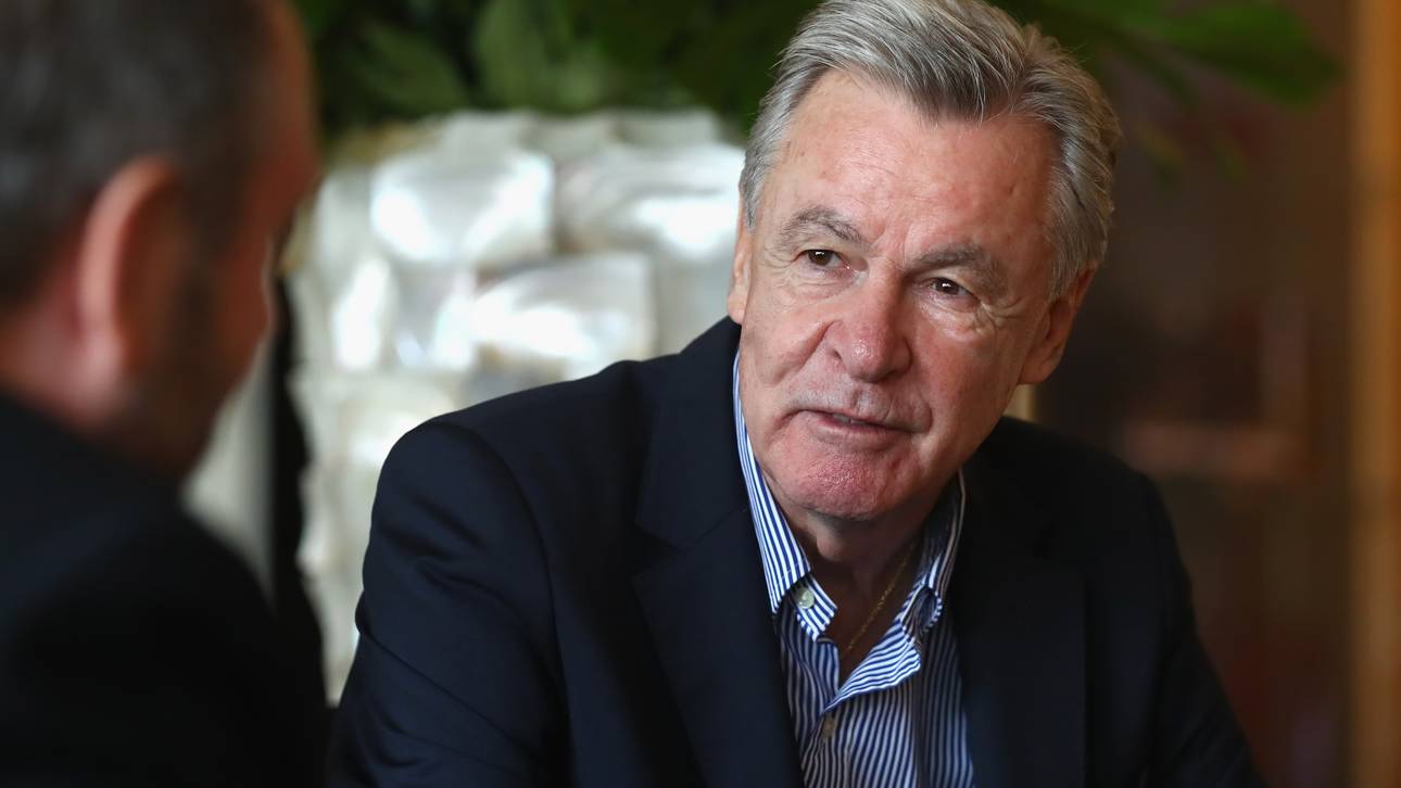 Hitzfeld rät Bayern von Sané ab