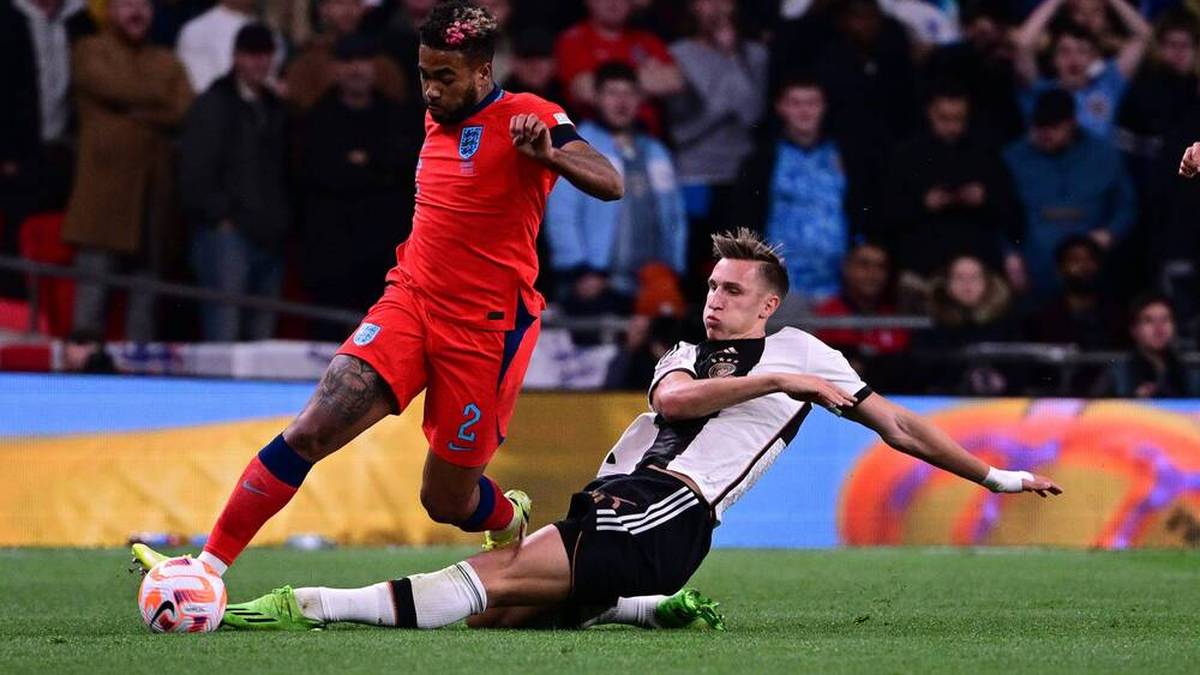 23 - NICO SCHLOTTERBECK (Borussia Dortmund): 22 Jahre, 5 Länderspiele/kein Tor