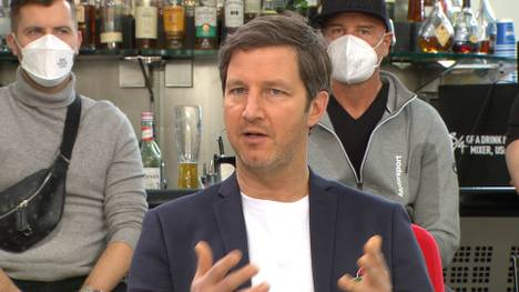 Im STAHLWEKR Doppelpass spricht der Freiburg Sportvorstand Jochen Saier darüber, warum sich der Sportclub momentan noch nicht mit der Thematik Europa beschäftigen will. 