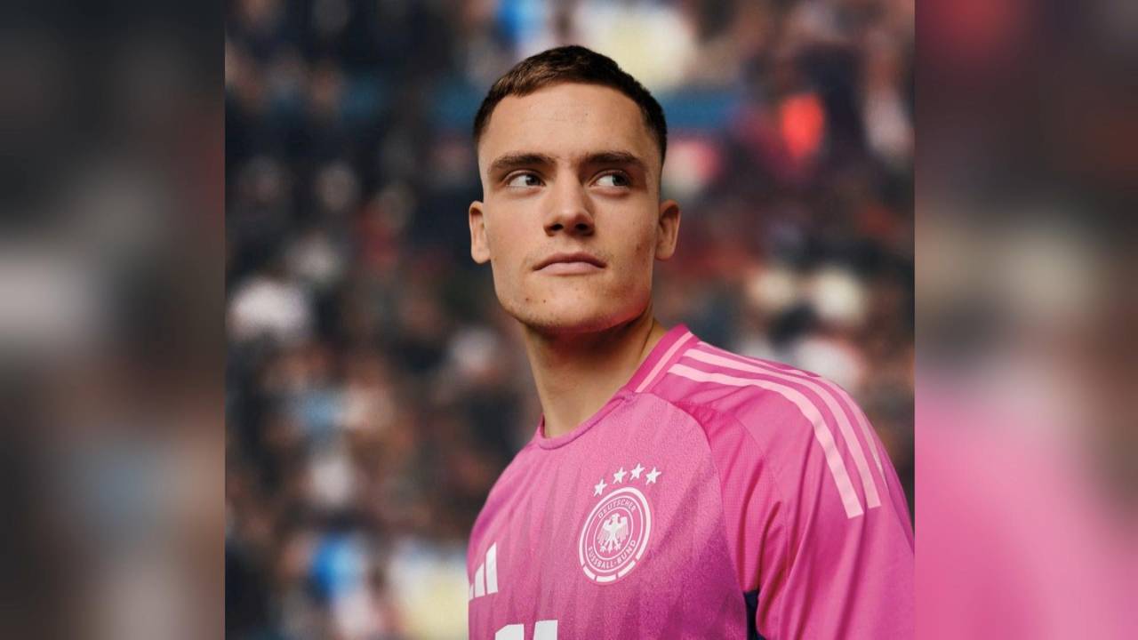 Pinkes EM-Trikot feiert Premiere