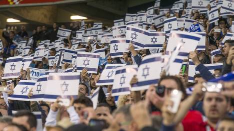 Israelische Fans bei einem Länderspiel der Nationalmannschaft
