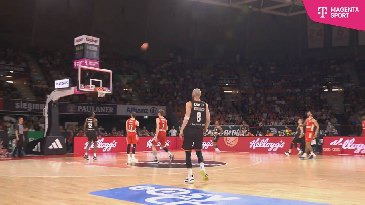 FC Bayern München - ratiopharm ulm (Highlights)