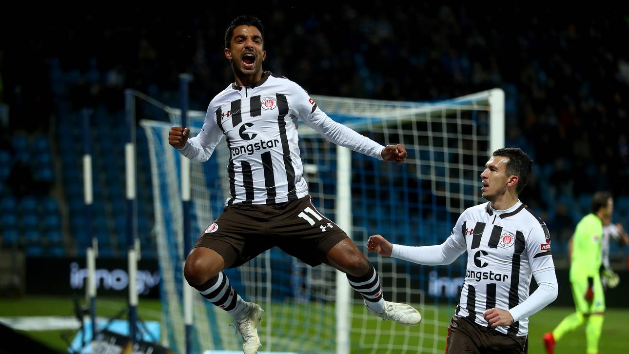 St. Pauli bleibt oben dran