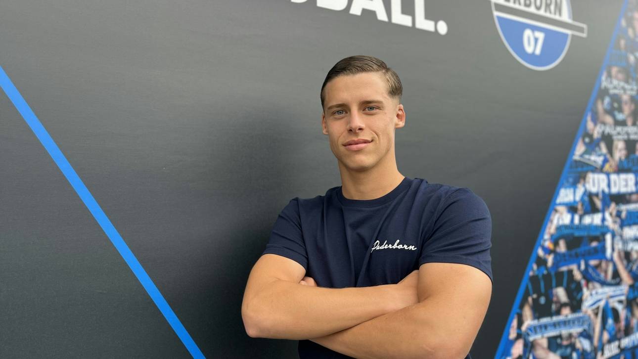 Paderborn holt Martin aus Ried