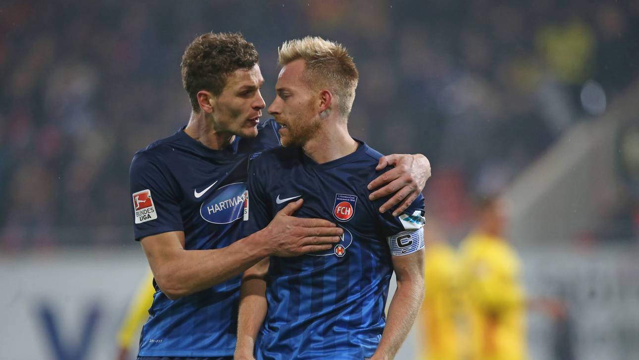 Heidenheim stürmt auf Platz zwei