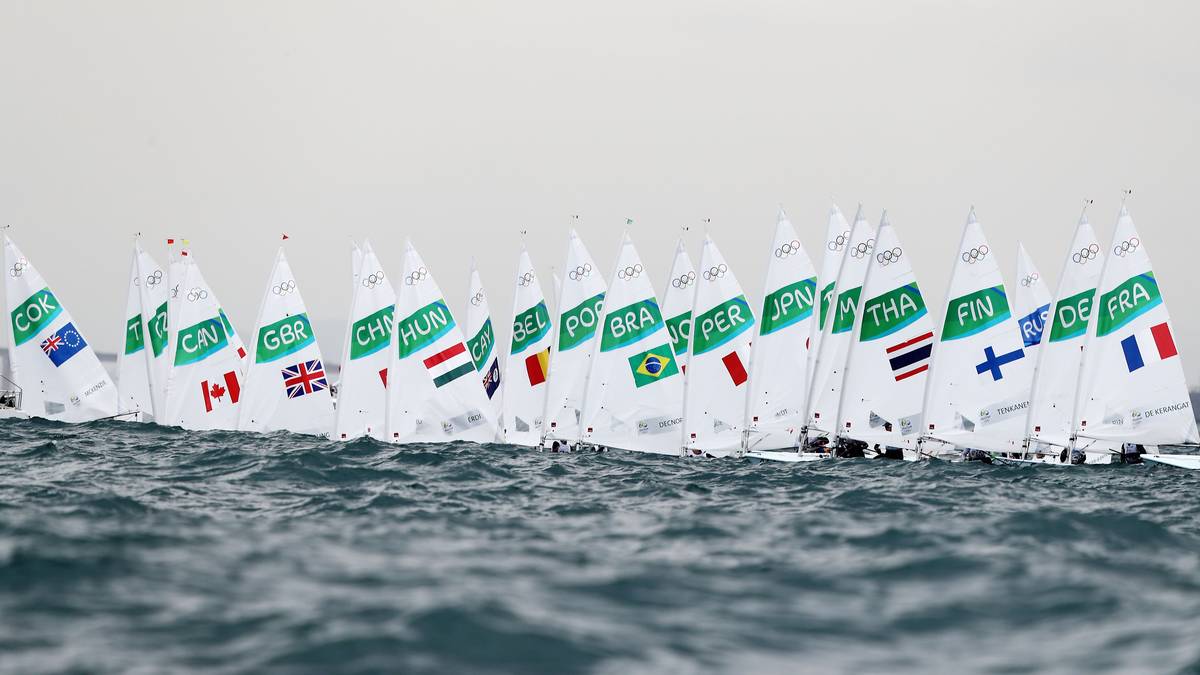 Beim Segeln sticht gleich eine ganze Armada in See