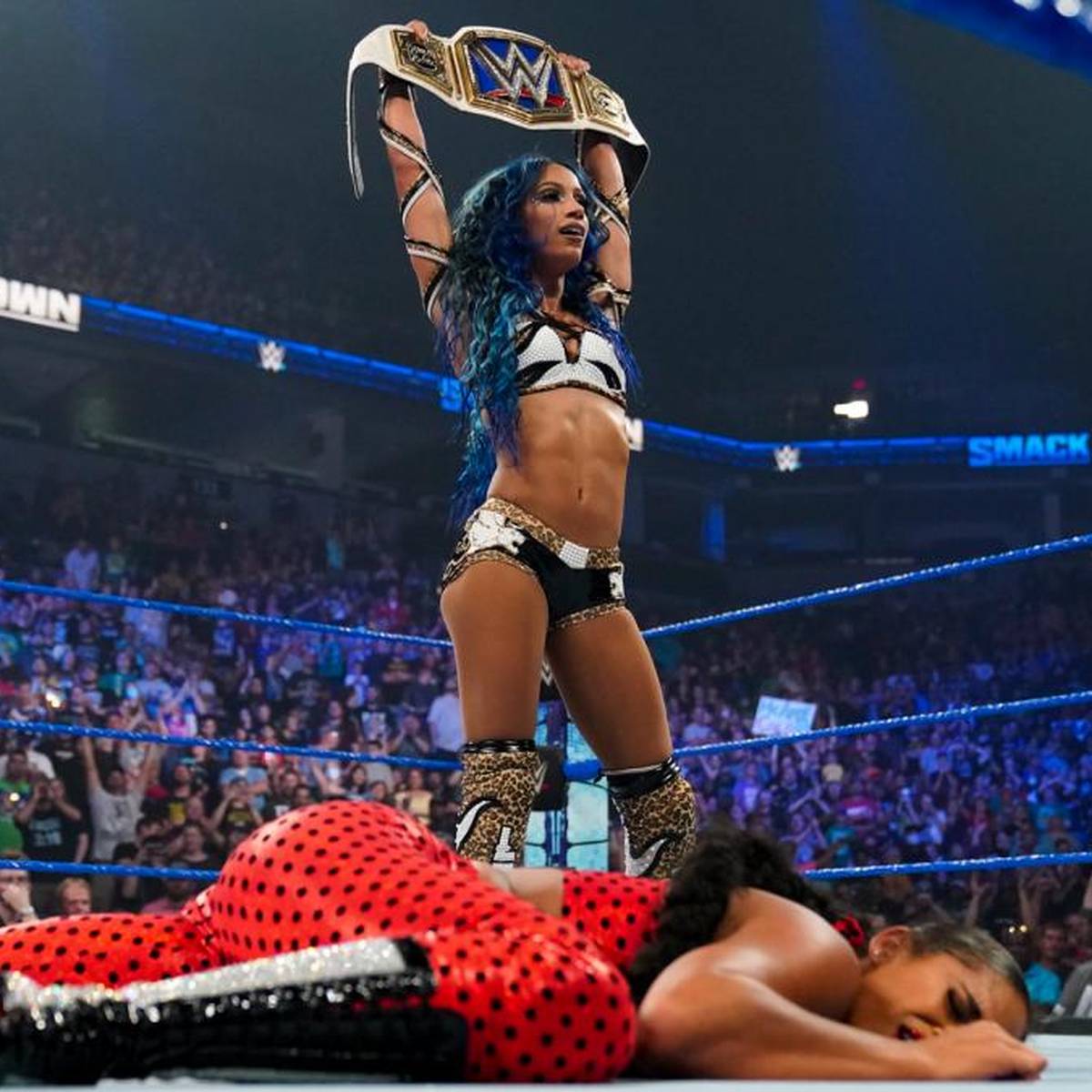 Sasha Banks : Wwe Smackdown Sasha Banks Zuruck Und Wendet Sich Gegen Bianca Belair