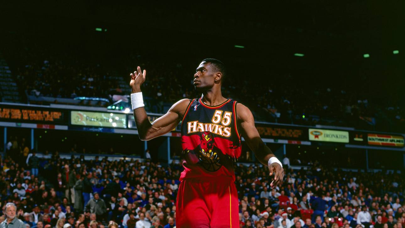 Atlanta Hawks v Sacramento Kings