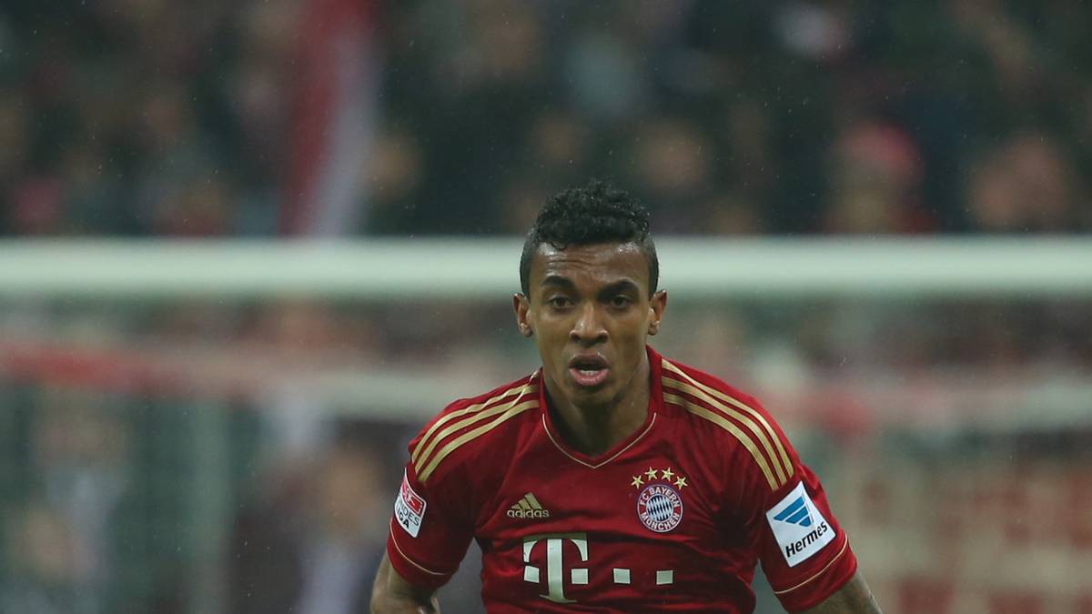 2013 - LUIZ GUSTAVO (Mittelfeld): Der Brasilianer überzeugte in der Triple-Saison im defensiven Mittelfeld. Zweikampfstark, bissig, hart - das war der Luiz Gustavo von 2013