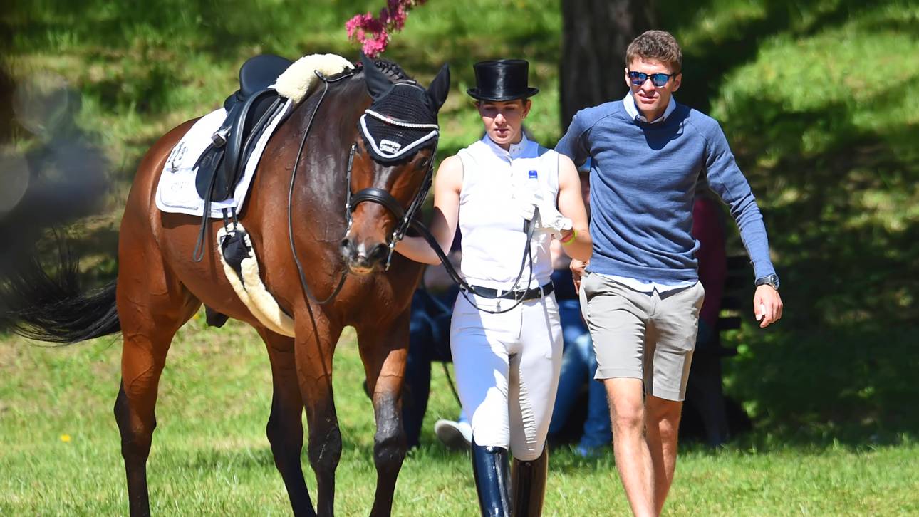 Müllers Pferd räumt in Peking ab