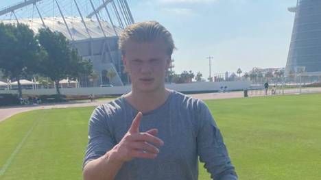 Dortmunds verletzter Stürmerstar Erling Haaland verbringt seine Reha in Katar. In der Expertenrunde sorgt das für massive Kritik.