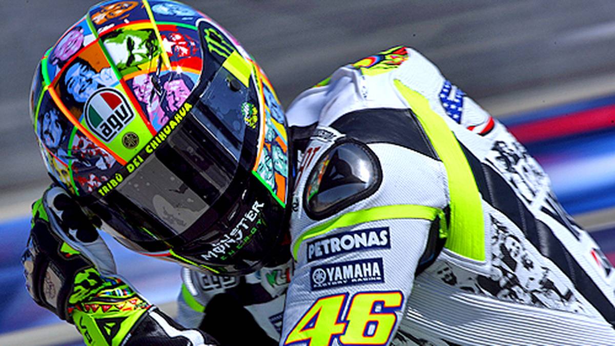 Die Nummer 46 trägt "The Doctor" übrigens wegen seinem Vater Graziano Rossi, der ebenfalls Motorradrennen gefahren ist