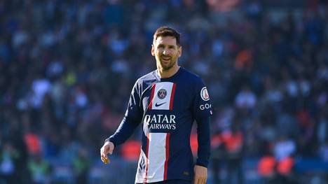 Lionel Messis Vertrag bei Paris Saint-Germain läuft am Saisonende aus. Während er mit Argentinien derzeit um den WM-Titel spielt, häufen sich die Gerüchte um seine Zukunft. Zieht es den Superstar nach Amerika?