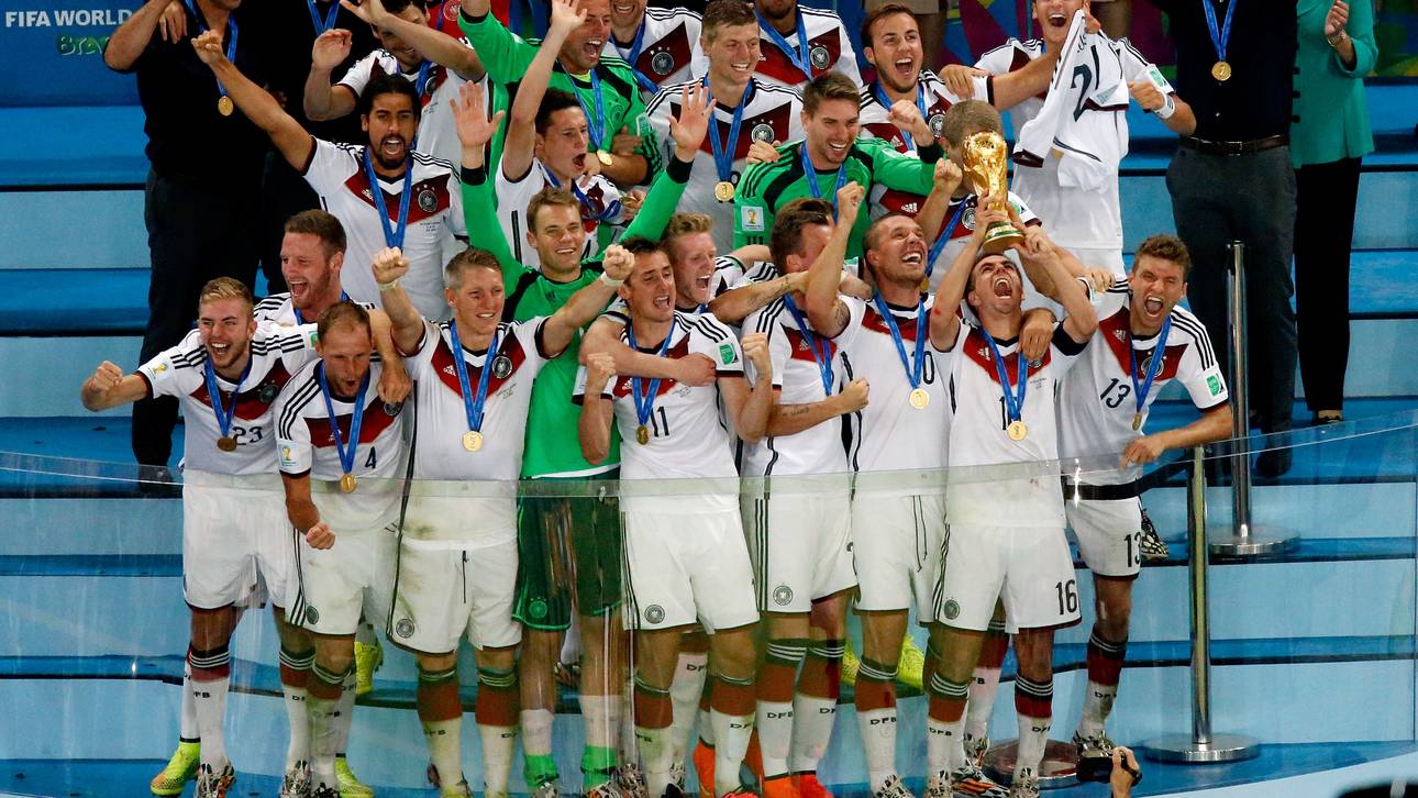 DFB-Trio schwelgt in Erinnerungen