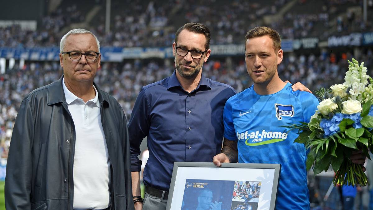 ABGÄNGE: Mitchell Weiser (Bayer Leverkusen/12 Millionen), Genki Haraguchi (Hannover 96/4,5 Millionen), Julian Schieber (FC Augsburg/ablösefrei), Nils Körber (VfL Osnabrück/Leihe), Maximilian Pronitschew (Erzgebirge Aue/Leihe)