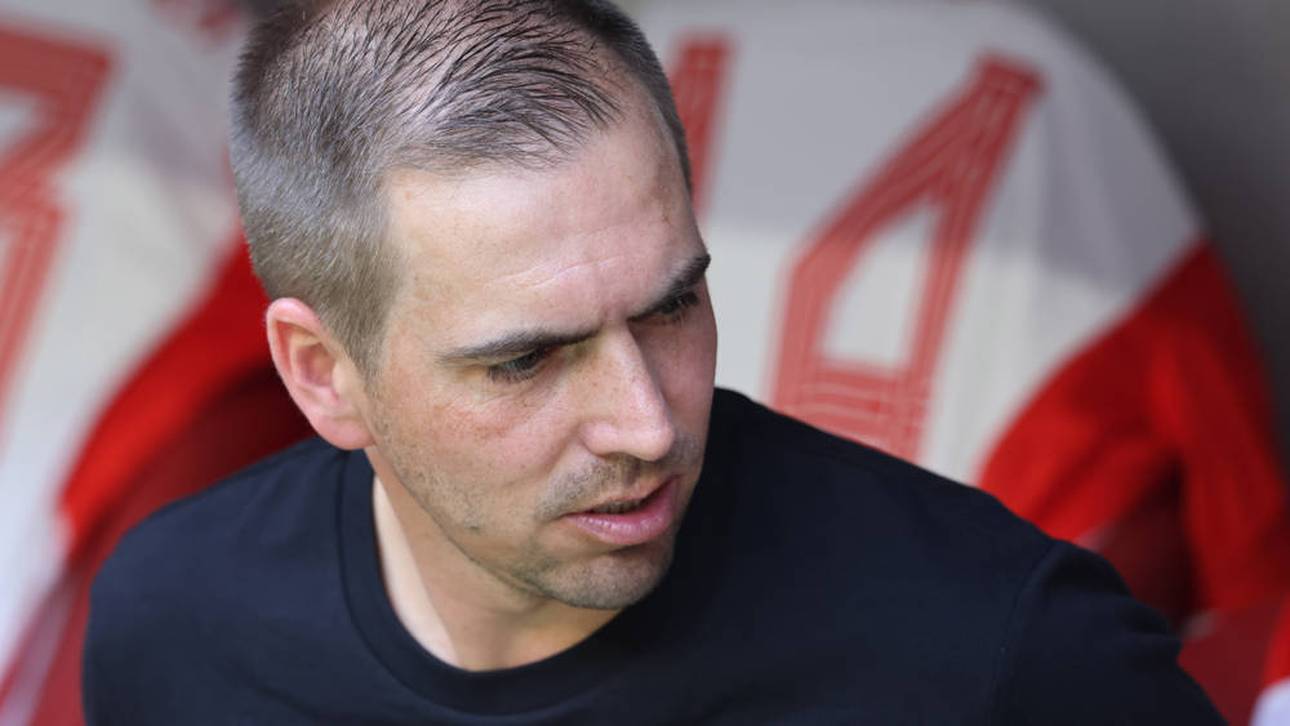 Lahm übt Kritik an Bayern-Philosophie