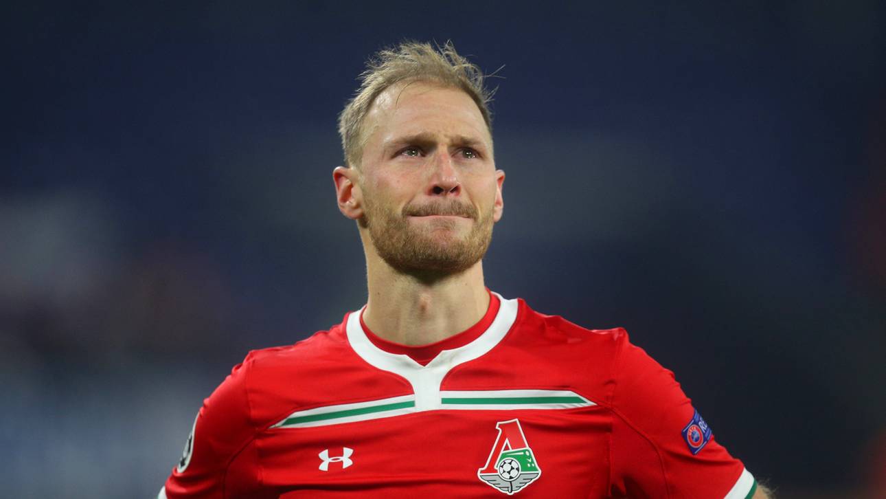 Tränenreicher Abschied von Höwedes