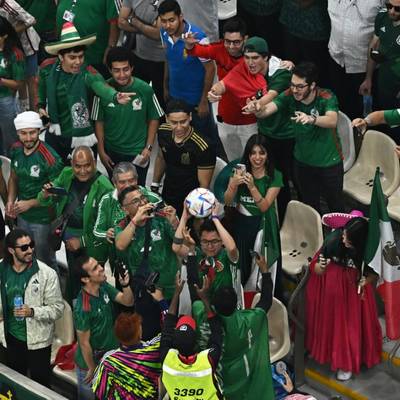 Die Disziplinarkommission des Weltverbandes FIFA hat Verfahren gegen den tunesischen und mexikanischen Fußball-Verband eingeleitet.
