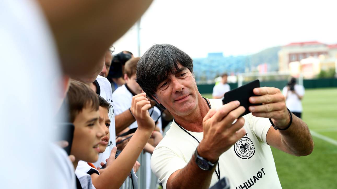 DFB-Auswahl gibt sich volksnah