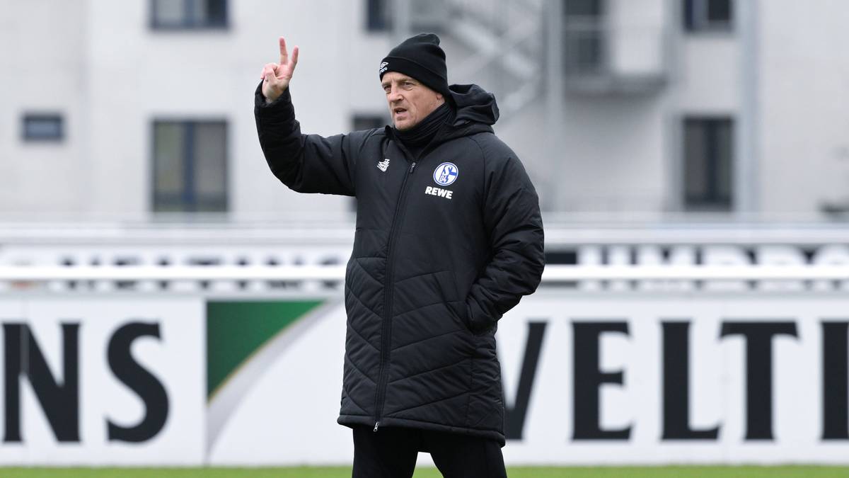 FC Schalke 04: Malik Thiaw schwärmt von Trainer Büskens und Stürmer Terodde