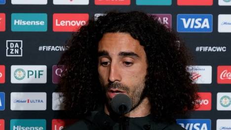 Nach dem Tod von Diogo Jota steht Teamkollege Pedro Neto vor der Entscheidung, ob er gegen Palmeiras auflaufen wird. Trainer Enzo Maresca und Marc Cucurella sichern ihm volle Unterstützung zu.
