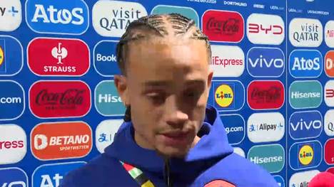 Die Niederlande verlieren das EM-Halbfinale bitter gegen England. Nach der Partie äußert sich Oranje-Star Xavi Simons zur Elfmeterentscheidung von Schiri Felix Zwayer - und macht eine mutige Ansage.