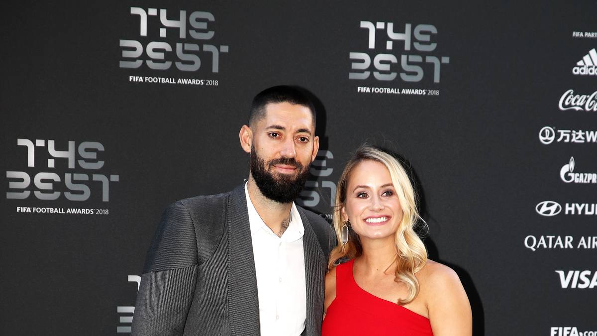 Auch Clint Dempsey und Partnerin Bethany Dempsey zeigen sich der Weltpresse