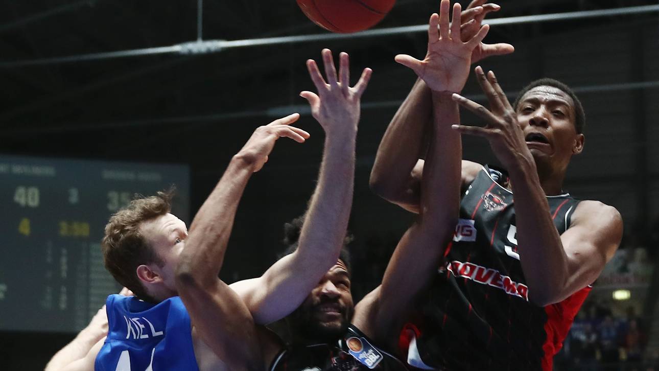 Ludwigsburg verpflichtet Center