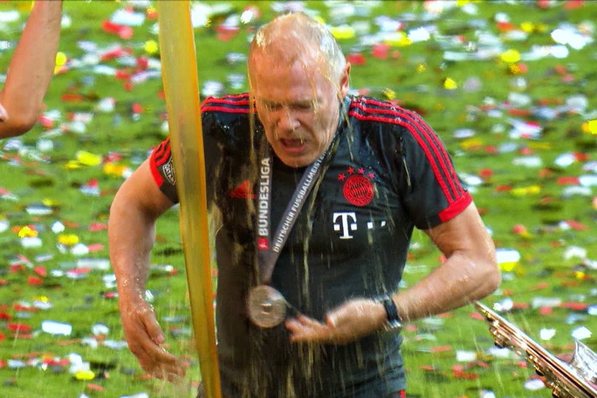 Hermann Gerland wurde nicht nur als Spieler zur Legende, sondern vor allem auch als langjähriger Bayern-Assistenztrainer - mit gutem Auge für Talente und immer einem lockeren Spruch auf den Lippen.